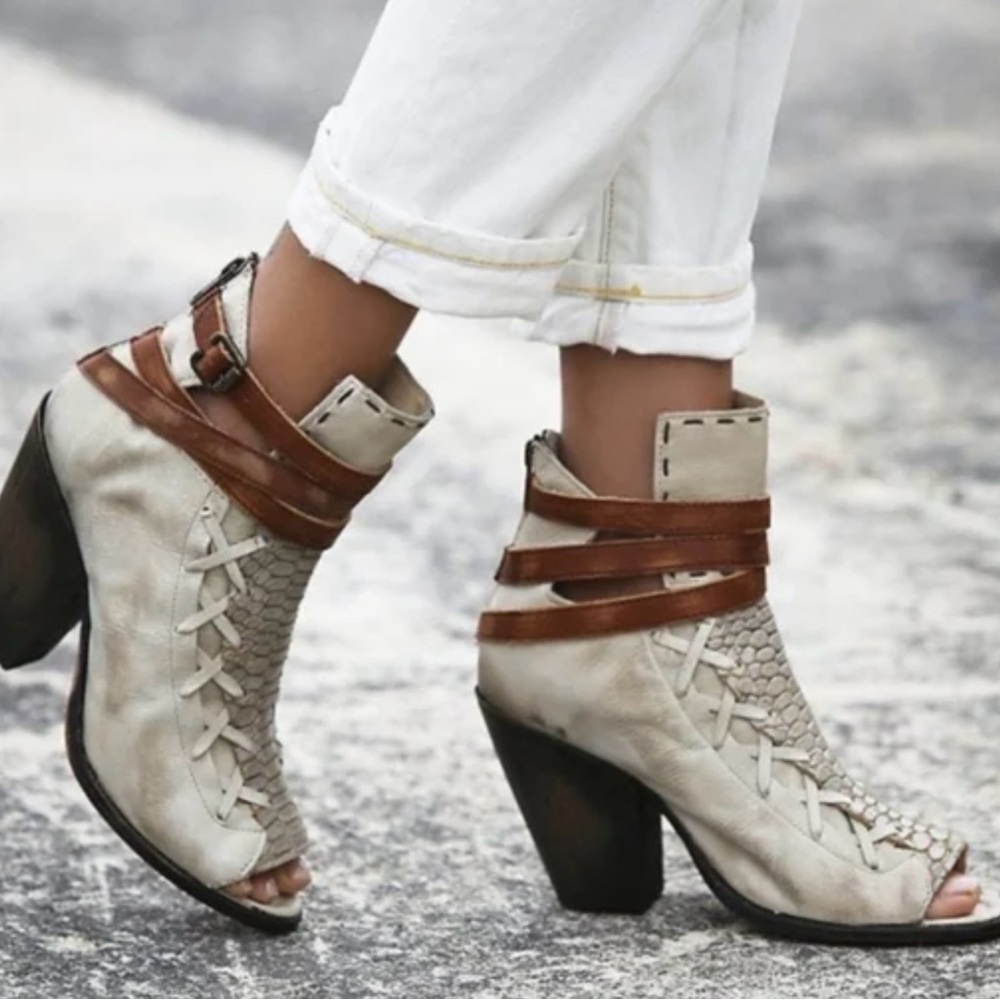 Freebird by Steven Cream and Brown Leather Heeled Open-Toe Boots